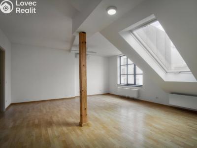 Аренда квартиры 2+KK Praha, Sokolovská č. 2