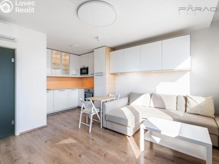 Аренда квартиры 2+KK Praha, Lamačova č. 1