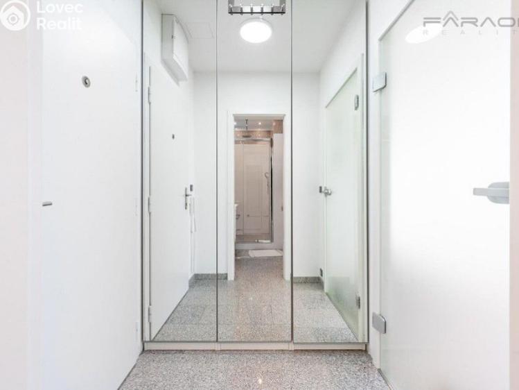 Аренда квартиры 2+KK Praha, Lamačova č. 7