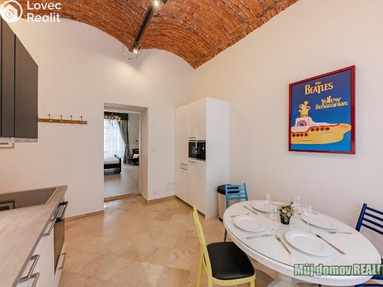 Аренда квартиры 1+1 Praha, Hálkova č. 8