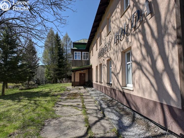 Prodej ubytovacího zařízení Strážné č. 31