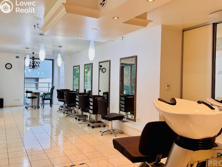 Prodej obchodního prostoru Praha, Jeseniova 2851/32 č. 6