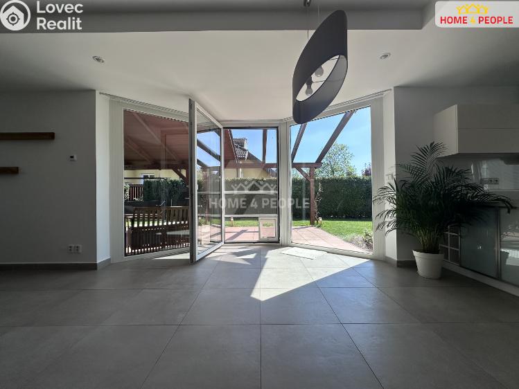 Rent family house Dolany č. 9