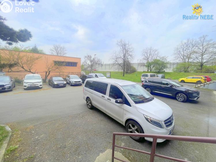 Pronájem bytu 3+KK Praha, Trnavská č. 24