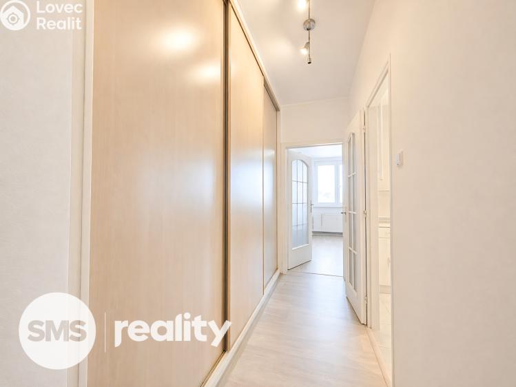 Prodej bytu 3+1 Frýdek-Místek, Novodvorská 3054 č. 7