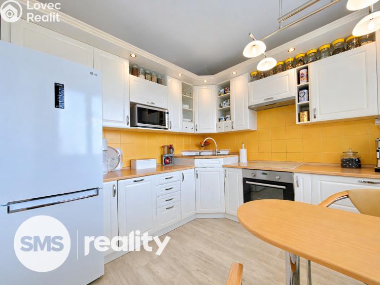 Prodej bytu 3+1 Frýdek-Místek, Novodvorská 3054 č. 11