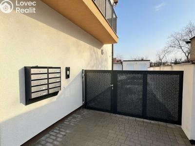 Продажа квартиры 3+KK Pardubice, Křemenská č. 9