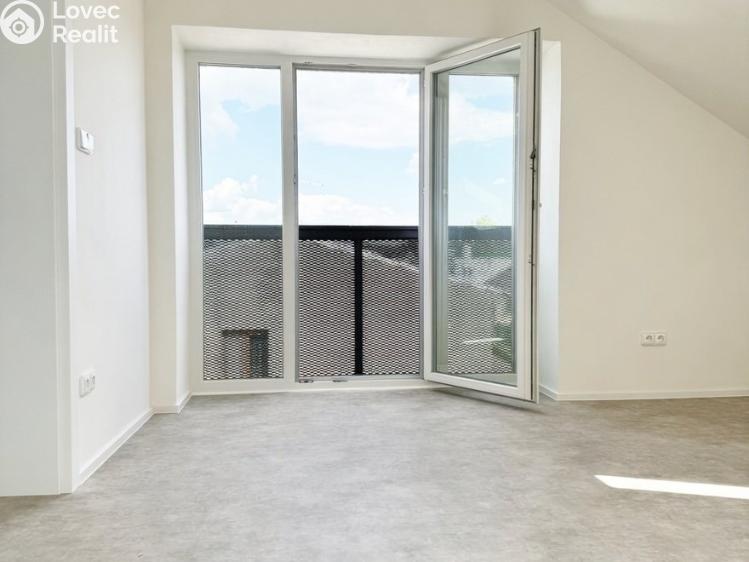 Продажа квартиры 3+KK Pardubice, Křemenská č. 4