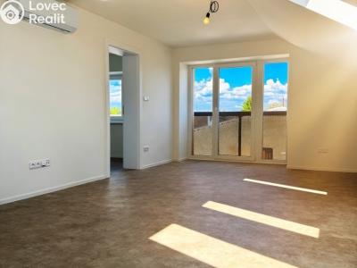 Продажа квартиры 3+KK Pardubice, Křemenská č. 3
