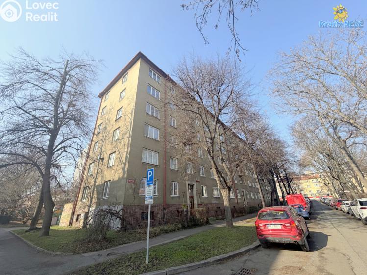 Prodej bytu 1+1 Praha, Dětská č. 9