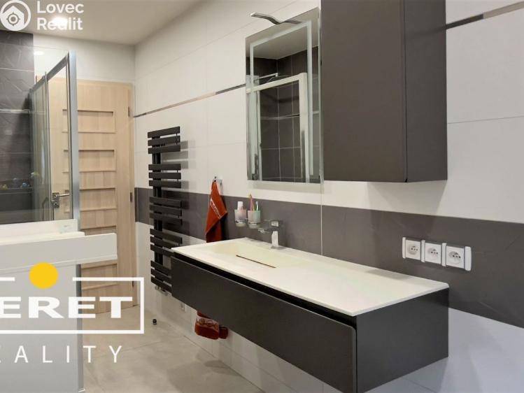 Sale commercial properties Žatec, Nákladní 3121 č. 5