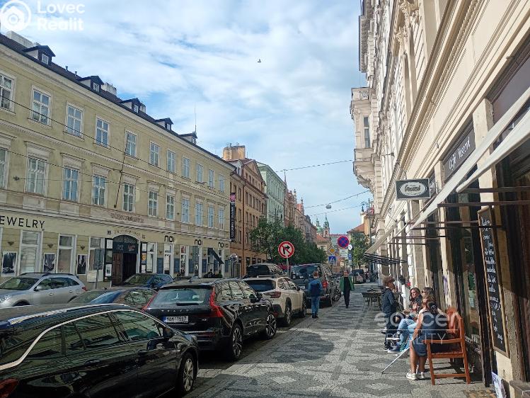 Pronájem bytu 2+KK Praha, Všehrdova č. 2