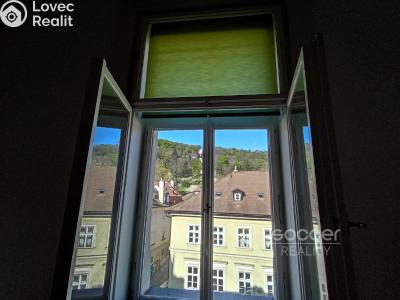 Pronájem bytu 2+KK Praha, Všehrdova č. 4
