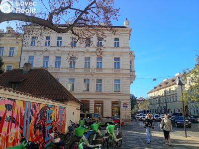 Pronájem bytu 2+KK Praha, Všehrdova č. 5