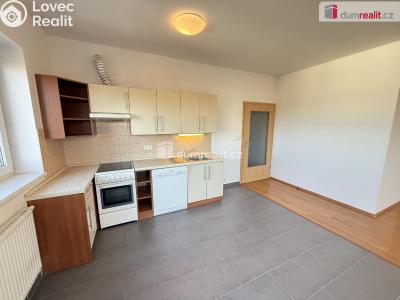 Pronájem bytu 3+KK Praha 13, Přeučilova č. 2