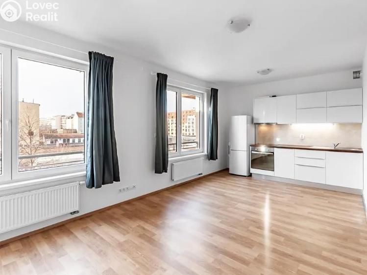 Pronájem bytu 1+KK Praha, Na Maninách č. 8