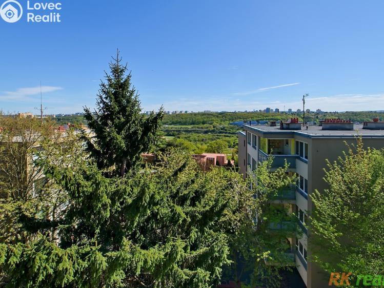 Prodej bytu 3+1 Praha, Nad Ryšánkou č. 7