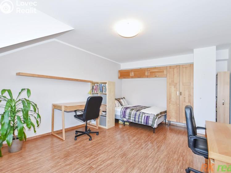 Prodej bytu 3+1 Praha, Nad Ryšánkou č. 37
