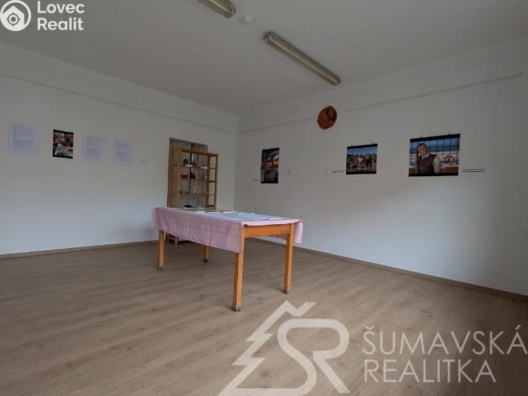 Prodej obchodního prostoru Žihobce č. 18