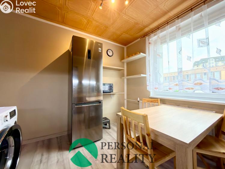 Prodej bytu 3+1 Jirkov, Mládežnická 1635 č. 15