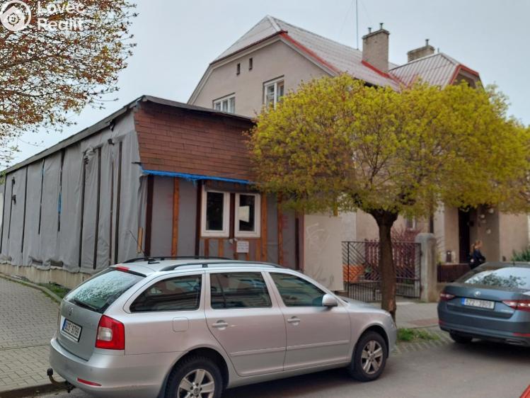 Rent commercial properties Valašské Meziříčí, Husova č. 7