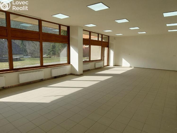 Pronájem obchodního prostoru Vsetín, Jasenická 1522 č. 8