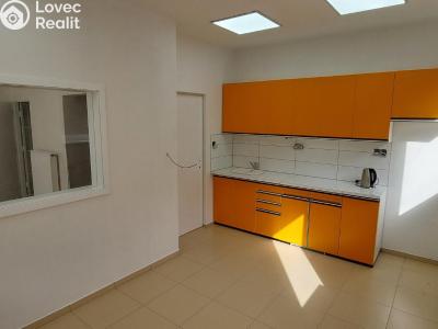 Pronájem obchodního prostoru Vsetín, Jasenická 1522 č. 6