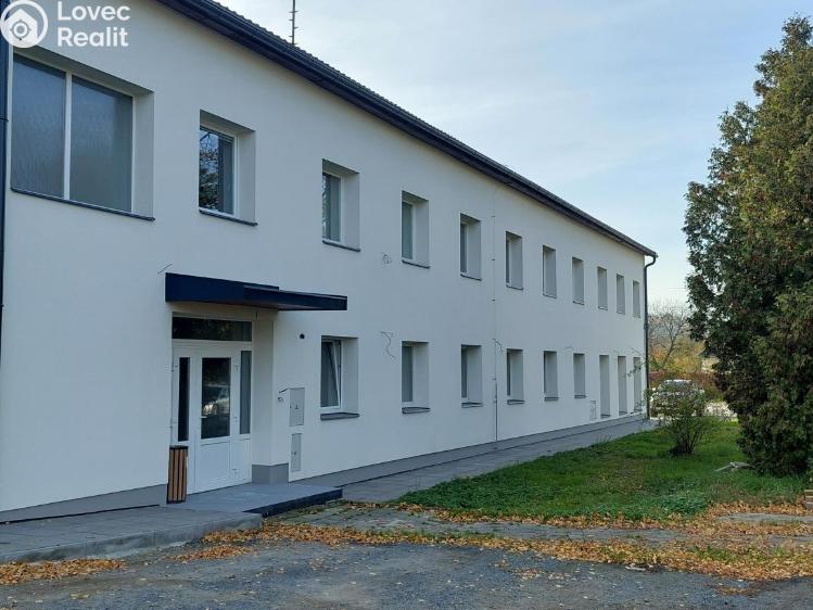 Rent office space Valašské Meziříčí, Hranická č. 19