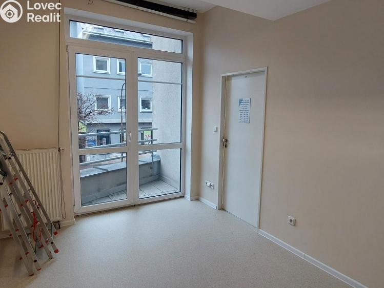 Rent doctor's office Vsetín, Smetanova č. 8