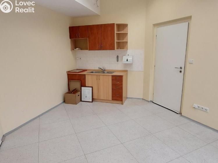 Rent doctor's office Vsetín, Smetanova č. 10