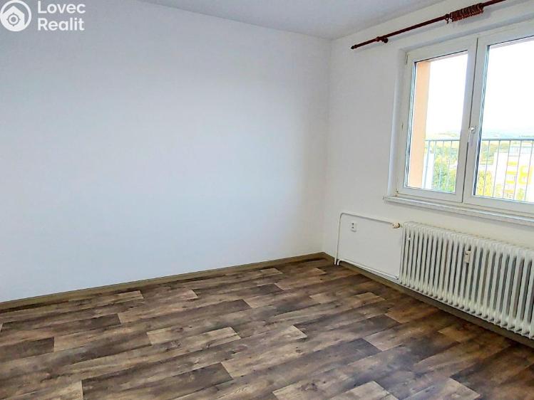 Pronájem bytu 1+KK Valašské Meziříčí, Zašovská č. 15