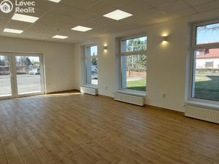 Аренда офисного помещения Valašské Meziříčí, Hranická č. 1