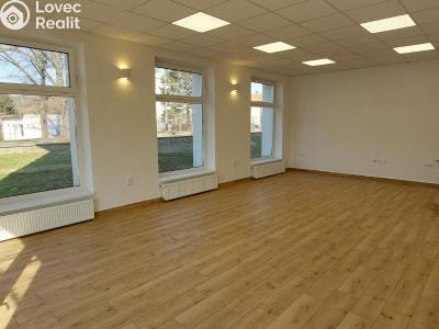 Аренда офисного помещения Valašské Meziříčí, Hranická č. 3