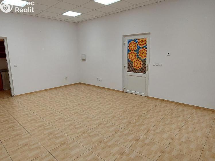 Rent office space Valašské Meziříčí, Křížkovského č. 13