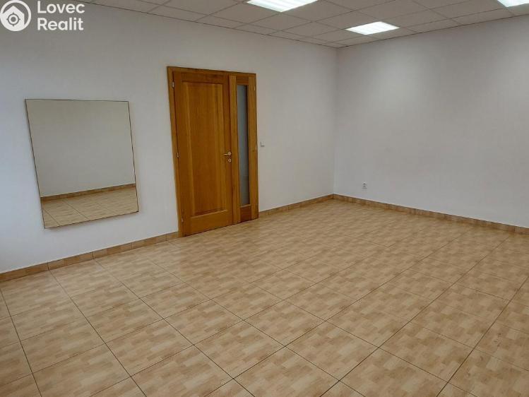 Rent office space Valašské Meziříčí, Křížkovského č. 3