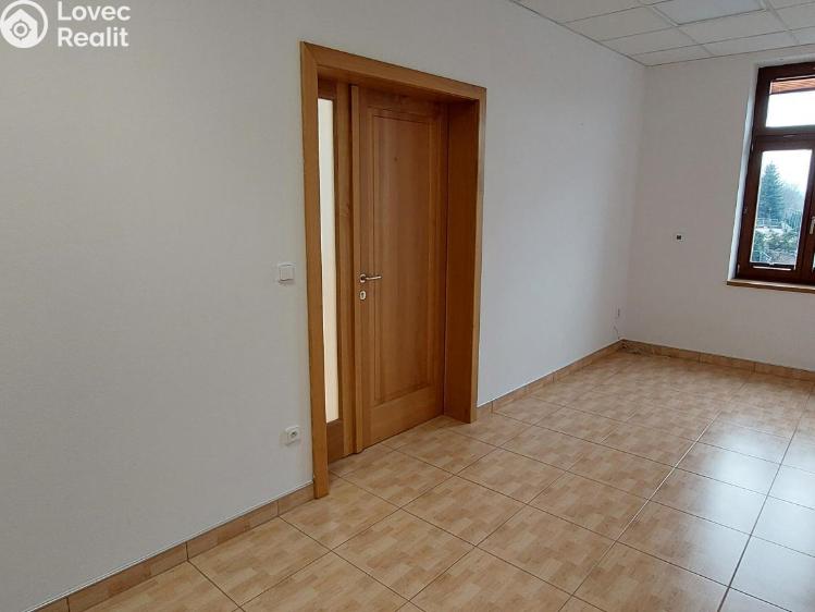 Rent office space Valašské Meziříčí, Křížkovského č. 5