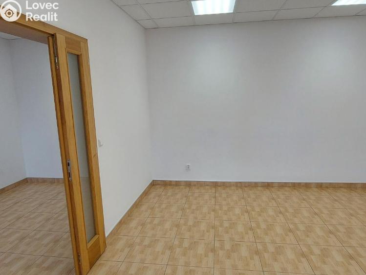 Rent office space Valašské Meziříčí, Křížkovského č. 12