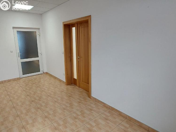 Rent office space Valašské Meziříčí, Křížkovského č. 21