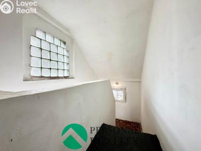 Prodej rodinného domu Obrnice, Rudé armády 37 č. 11