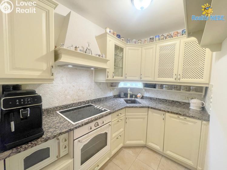 Pronájem bytu 3+KK Praha, Zborovská č. 7