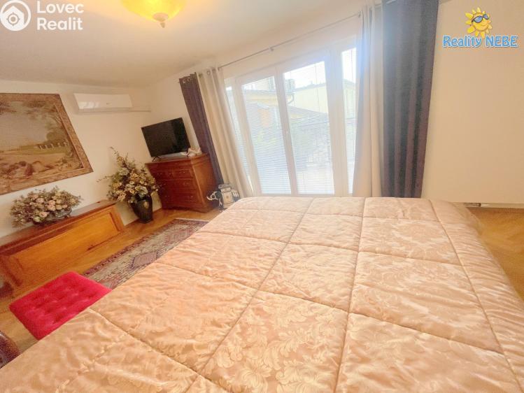 Pronájem bytu 3+KK Praha, Zborovská č. 28