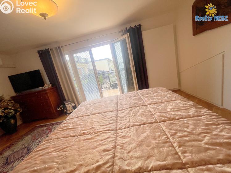 Pronájem bytu 3+KK Praha, Zborovská č. 37