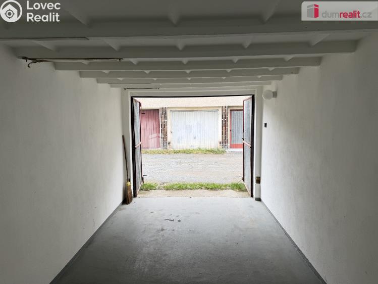 Pronájem garáže Zruč nad Sázavou, Dvouletky č. 3