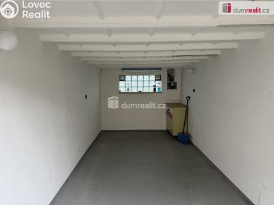 Pronájem garáže Zruč nad Sázavou, Dvouletky č. 4