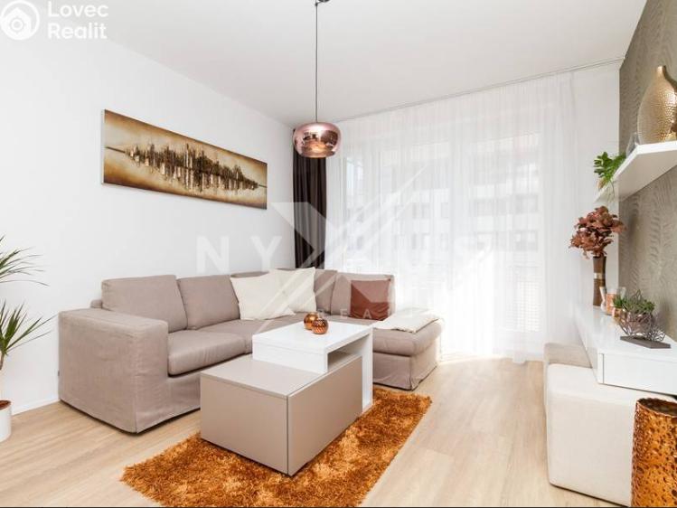 Prodej bytu 4+KK Praha, Honzíkova č. 9