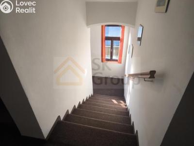 Продаж багатогенного будинку Horní Blatná, Krátká č. 26