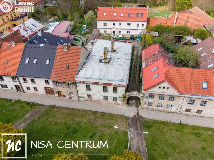 Prodej rodinného domu Smečno, nám. T. G. Masaryka 9 č. 3