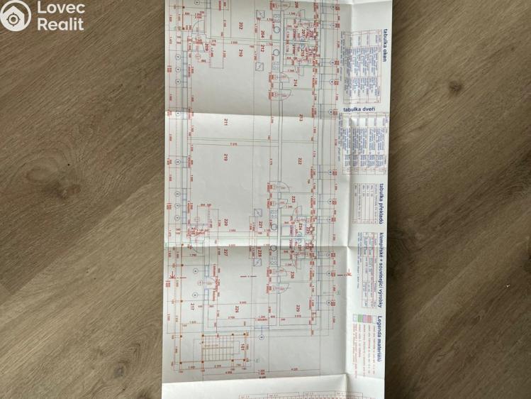Pronájem obchodního prostoru Jesenice, Budějovická č. 14