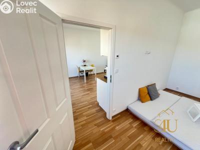 Prodej bytu 2+KK Praha, Průběžná č. 6