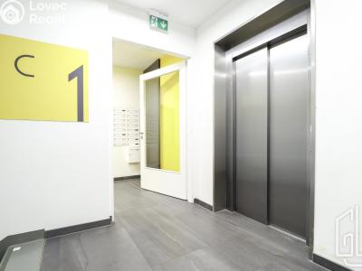 Продаж квартири 3+KK Praha, Sokolovská č. 17